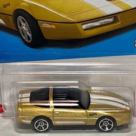 Hot Wheels '84 Corvette 74/250 HW The '80s 6/10 Die-cast 1/64 Car NIP 2022 - Picture 5 of 8